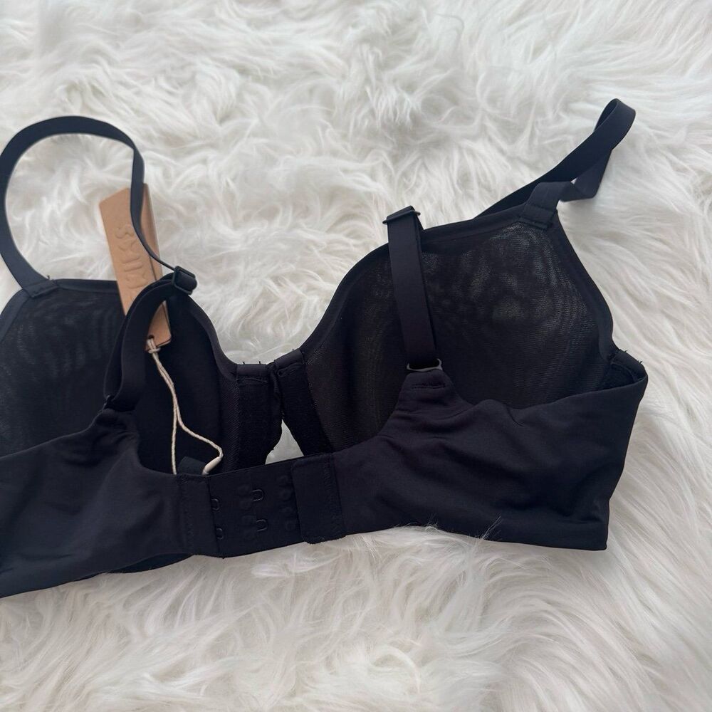 Skims Weightless Demi Bra Onyx Size 32C - Picture 6 of 7